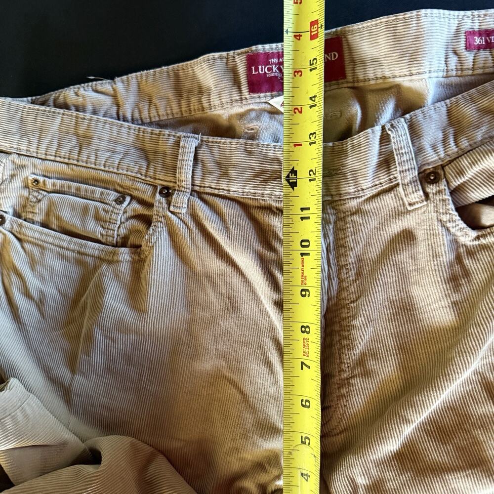 Lucky Brand 361 Vintage Straight Corduroy Pants Mens 40x32 Khaki Beige Cotton - Picture 4 of 12
